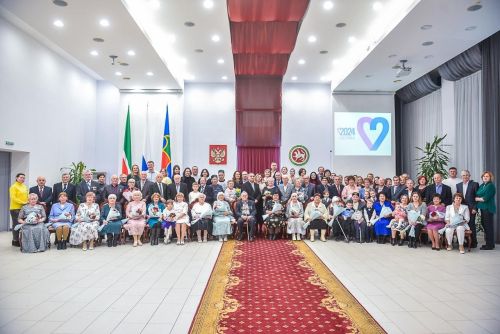 «Танышканда без инде яшь егет белән кыз түгел идек...»