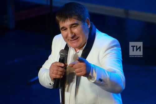 Җәвит Шакиров тамашачыларын елата