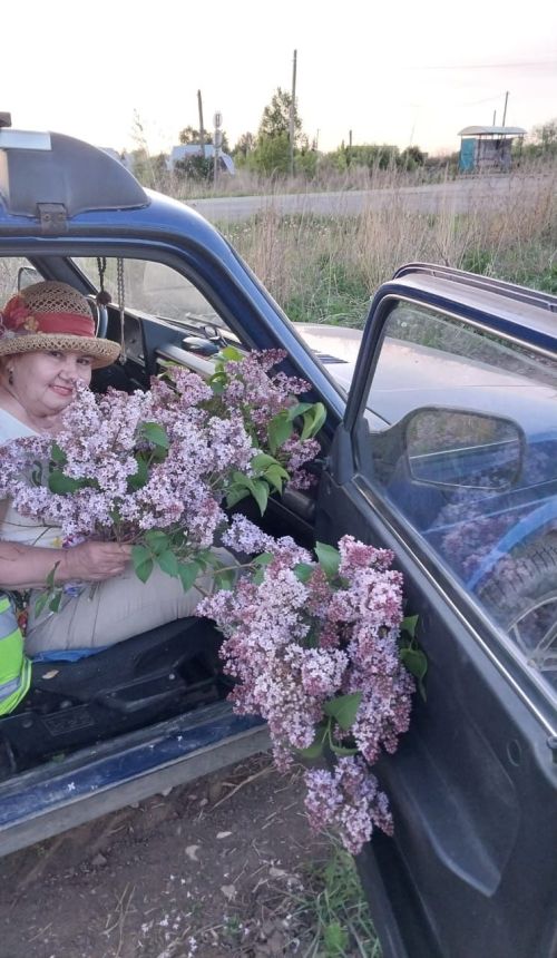 Рәссам Хәния Гәрәева: «Көн-төн чигү эшендә!..» - ФОТОЛАР