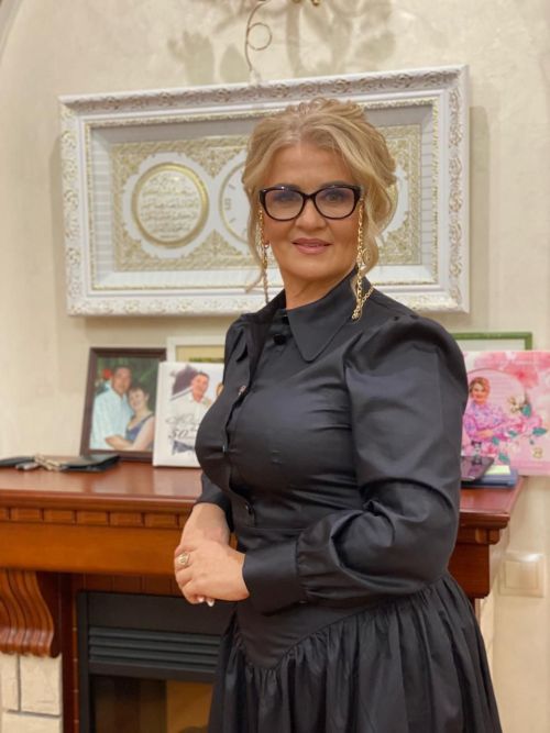 Гүзәл Фәрхуллина: «Рестораннар ачканчы сыер да саудым, идән дә юдым»