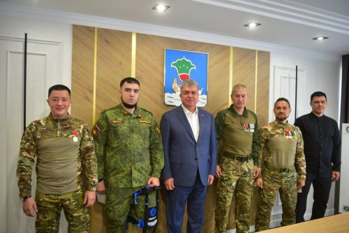 Махсус хәрби операциядән кайткан егетләргә социаль координаторлар булыша