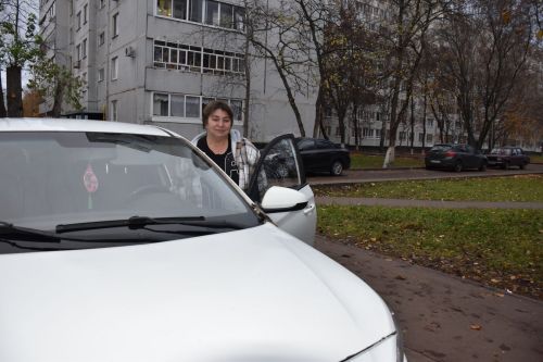 Таксист Гөлназ Садыйкова: «Пассажирым: «Әле төрмәдән чыктым гына, 20 ел утырдым», – диде»