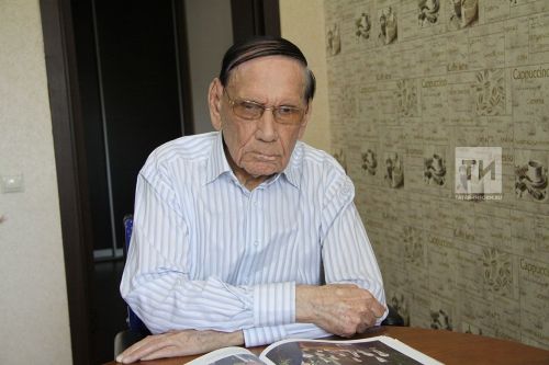 Флер Шакиров: «Илһам абый хастаханәләргә йөрергә яратмады»