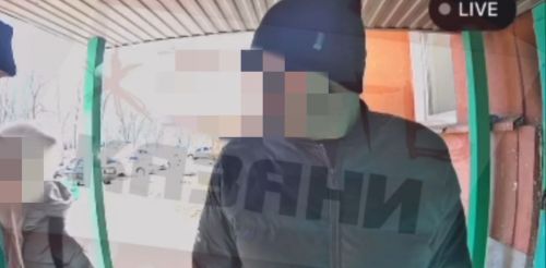 Ир-ат балага: «Колготкиеңны салып бир - 1 мең сум бирәм»