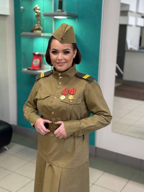 «Ирем рөхсәт итмәсә, җырлап йөри алмас идем»