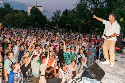 «Чөнки ул халыкчан!» – «Шәһри Чаллы»ның «Пятачок» проекты «Күршеләр» конкурсында җиңде