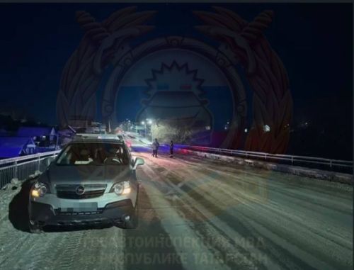 Юлда яткан кешене таптаткан