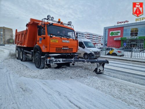 Чаллы урамнарын 179 махсус техника кардан чистарта