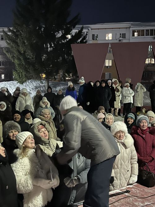Кышкы Пятачокта үзбәкчә җыр яңгырады (ФОТОЛАР)