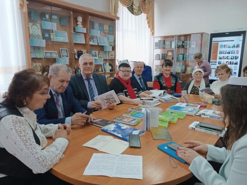 Чаллы язучылары кызыклы чара оештырдылар