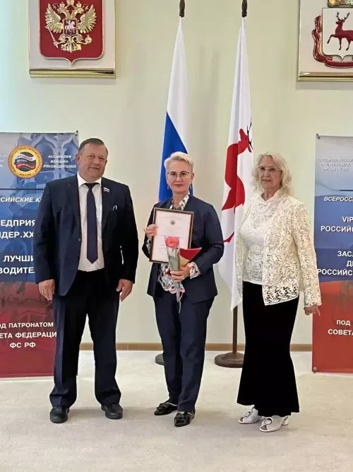 Чаллыда ике баш табибка дәрәҗәле бүләк бирелде