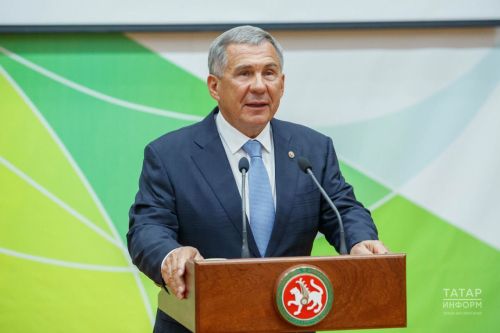 Татарстан Республикасы Рәисе Рөстәм Миңнеханов Татарстан халкын Сабан туе бәйрәме белән котлады