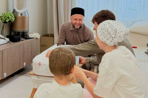 Алия һәм Ришат Төхвәтуллиннарның икенче улларының исеме билгеле