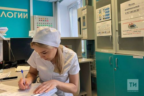 Чаллы хастаханәсенә берьюлы 43 яшь белгеч килде