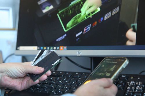 Чаллыда банк картасын саткан егеткә хөкем карары чыгардылар