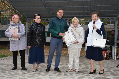 7нче комплекста Ишегалды бәйрәме узды