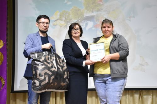«Урам җыештыручылар хөрмәткә лаек» конкурсы җиңүчеләрен бүләкләдек