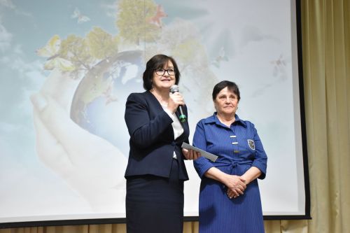 «Урам җыештыручылар хөрмәткә лаек» конкурсы җиңүчеләрен бүләкләдек