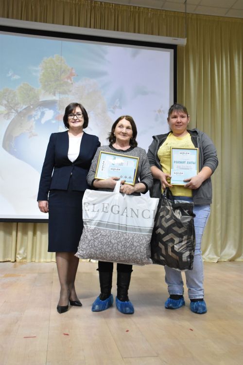«Урам җыештыручылар хөрмәткә лаек» конкурсы җиңүчеләрен бүләкләдек