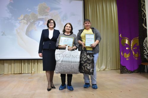 «Урам җыештыручылар хөрмәткә лаек» конкурсы җиңүчеләрен бүләкләдек