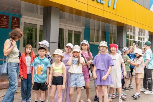 77нче гимназиядә мәктәп яны лагеры