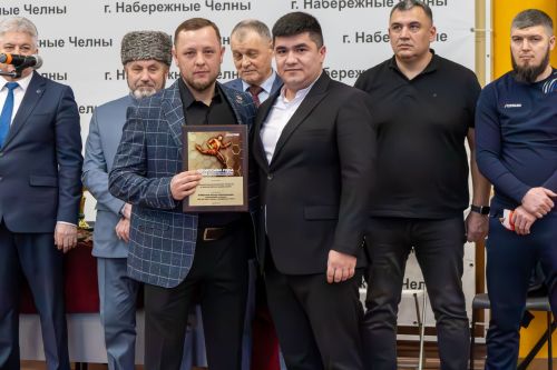 Чаллыда узган көрәш буенча Татарстан беренчелеге - фотолар