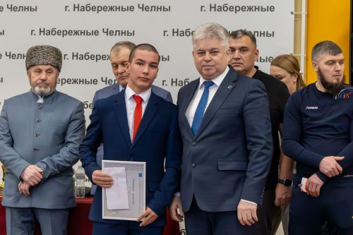 Чаллыда узган көрәш буенча Татарстан беренчелеге - фотолар