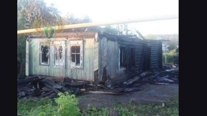Актанышта гаиләне үтерергә маташуда гаепләнүчеләр эше судта каралачак