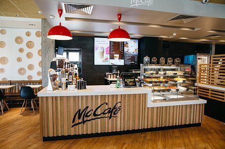 Сеть «Макдоналдс» откроет в Челнах свою кофейню McCafe