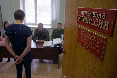 Комиссариат Татарстана проверит матерящегося военкома из Челнов