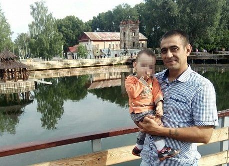 В больницу Челнов доставили мальчика, который спасся от отчима-убийцы