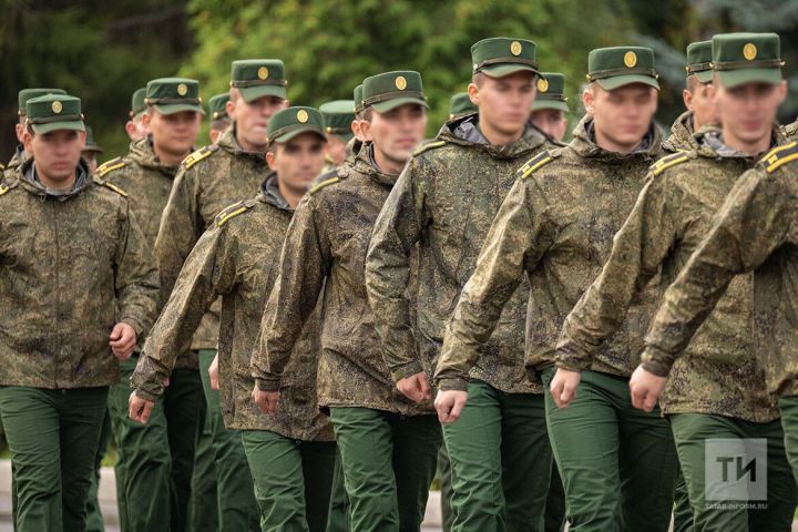 Мобилизациягә кагылышлы сораулар: РФ Оборона министрлыгы чакырылыш принципларын аңлатты