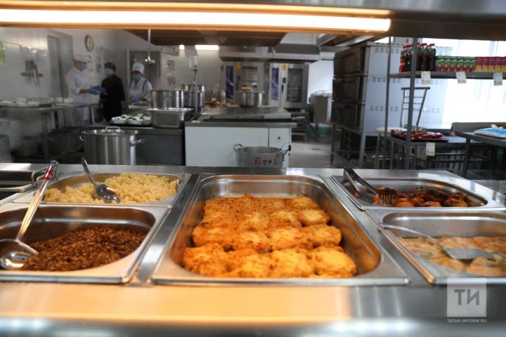 Чаллыда бер төркем эшчеләр агуланды