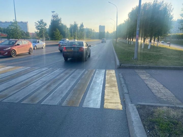 Чаллыда 13 яшьлек малай машина астына эләкте