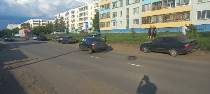 Чаллыда 10 яшьлек баланы машина бәрдерде