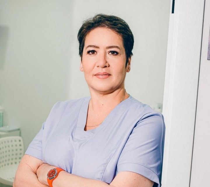 «Аяк киеме дөрес сайланса, 21 сантиметрлы үкчәлесе дә зыян салмый»