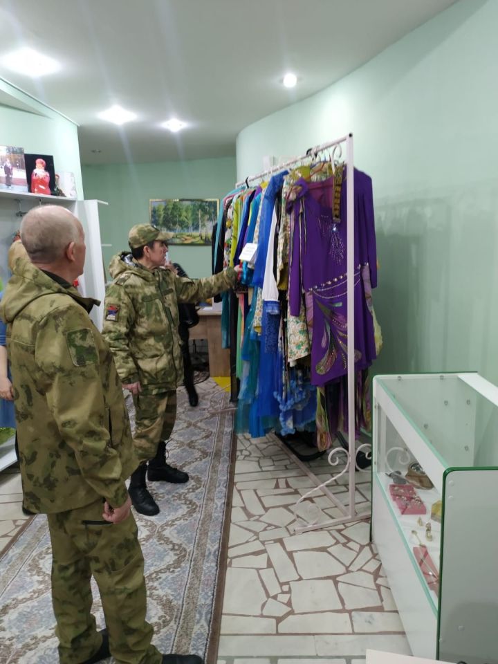 Радик Динәхмәтов: «Бик авыр... Хәниянең китүе белән килешә алмыйм»