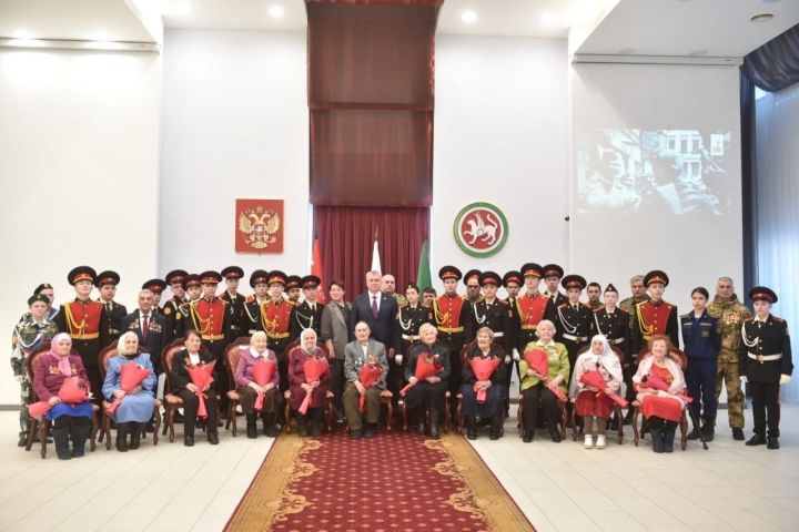 Фото: Чаллыда 11 ветеранга медаль бирелде