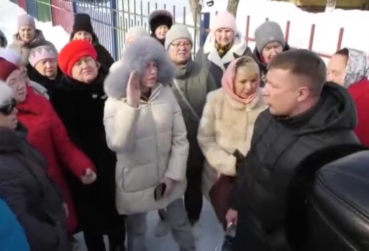 «Барыбер куйдыртмыйбыз!» - 51 комплекста яшәүчеләр үзенекен итте
