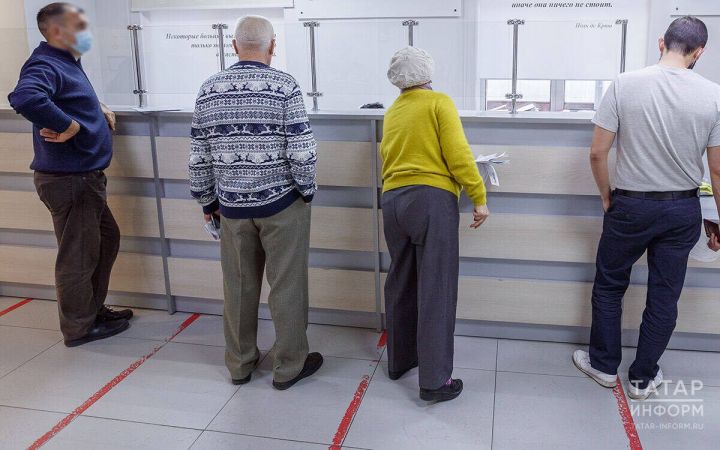 Бер-берсенә акча югалтырга булышканнар