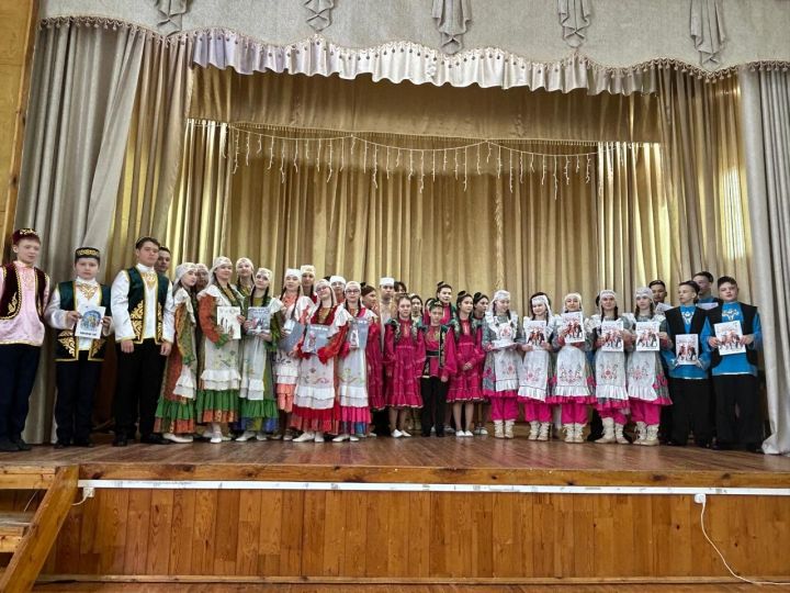 54нче гимназия командасы җиңүче