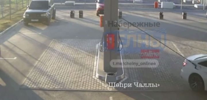 Бензин шлангасын алырга оныткан