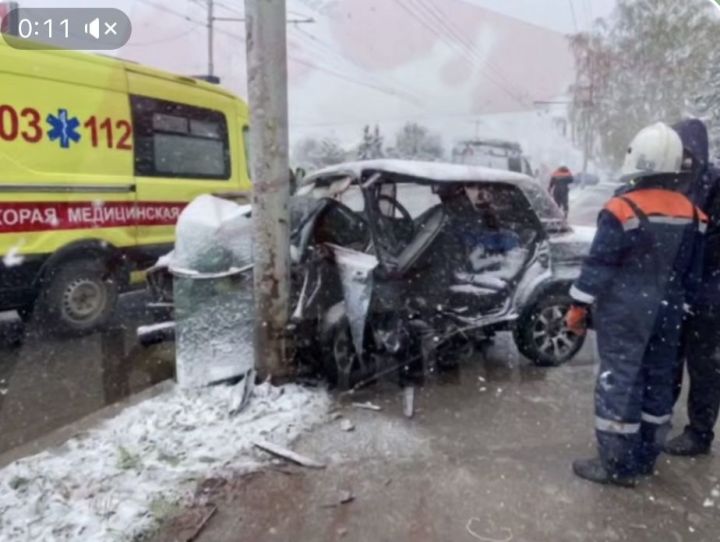 Баганага бәрелеп үлгән