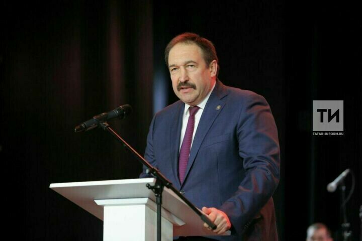 Алексей Песошин - кабат ТР Премьер министры