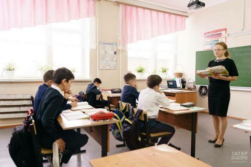 Чаллы мәктәпләренә 235 яшь укытучы килде