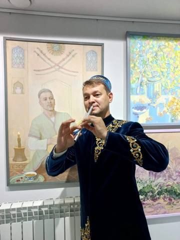 Рөстәм Фәттахов: «Курайда һәр кеше уйнарга өйрәнә ала»