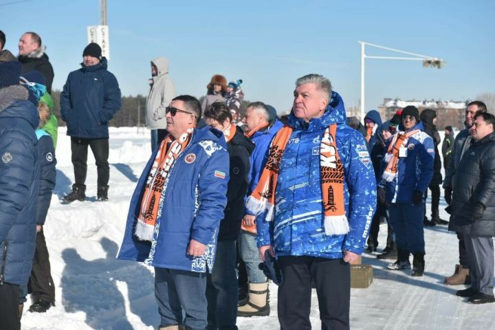Чаллыга Салават Фәтхетдинов килә